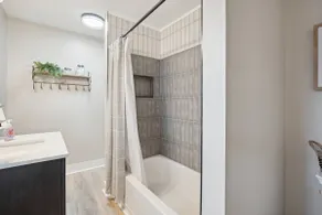 Modern Capitol Oasis + 3 bd/2 bth + Firepit - Image 4