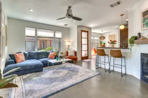3 Mi to Dtwn Centrally Located Austin Townhome - Image 5