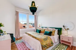 Stunning Renovation by Forsyth Park 4 Bedroom Apt B - Image 4