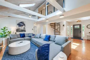 Waterfront Urbanna Home w/ Private Dock & Pool - Image 2