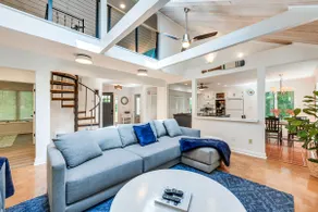 Waterfront Urbanna Home w/ Private Dock & Pool - Image 5