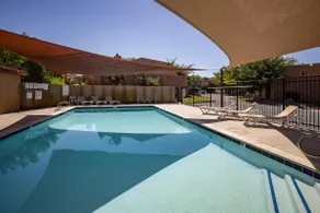 Moab Desert Sanctuary Pool Close to Ntl Parks - Image 4