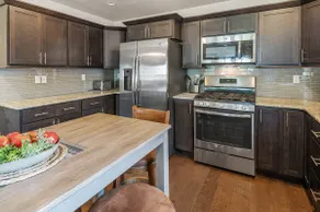 Darling Dover Sleeps 8 - Marina, beach, trails - Image 3