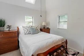 Quiet A-frame retreat - Image 3