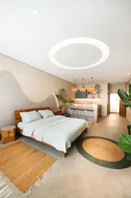 Titans Guesthouse Studio A - Image 2