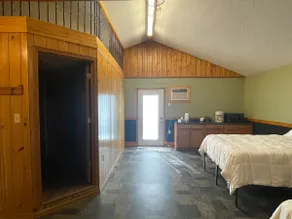 ”Bert Cave” Lake Side Cabin - Hovde Resort - Image 5