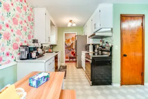 Family-Friendly Cottage Grove Home w/ Fireplace! - Image 2