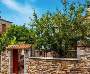 Platsa Seaview Retreat - A Stone-Built Escape - Image 2