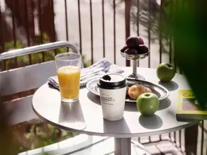 Cozy Studio Apartment for 2 with Balcony - Image 3