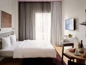 Cozy Studio Apartment for 2 with Balcony - Image 5