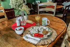 Carroll Cottage at Main Street Bed & Breakfast - Image 4