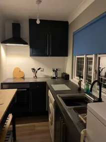 SeasideEscape-2Br-Sleeps4-Parking-PetsOK-Fireplace - Image 4