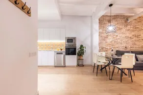 Cavallers Suites · Balcony, AC & Pet Friendly - Image 3