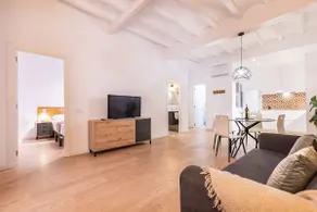 Cavallers Suites · Balcony, AC & Pet Friendly - Image 4