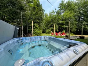 Mitten Pines Cabin Hot Tub Fire Pit - Image 3