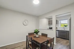 Pine Brook 124 I Modern Gem I Free Parking - Image 3