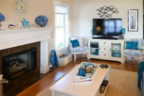 Riverfront Aurora Home w/ Deck & Private Pier! - Image 5