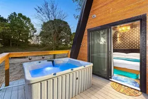 Adults-Only Luxury Cabin w/ Steam Shower + HotTub - Image 3