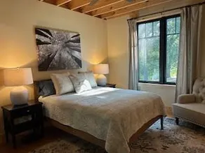 Serendipity’s Cottage on the Hill - Image 4