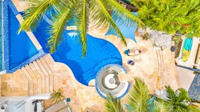 Waterfront Oasis Cascading Pool Views Centrally located Heated Pool Cascade KeyResidences - Image 4