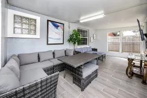 Affordable Retreats 4 BR 2 Bath for 8 w/HotTub - Image 2