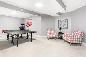 Little 5 Condo: King Beds | Ping-Pong | Garage - Image 2