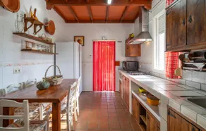 Lovely Home In Montilla - Image 5