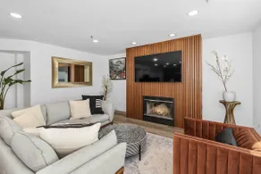Ocean Views - Oceanfront 2 Bedroom with pool - Image 4