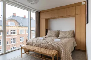 Penthouse in Nørrebro with Rooftop Jacuzzi & Sauna - Image 4
