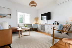 Stylish Coastal Escape with Comfort and Charm - Image 3