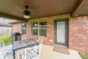 Modern 3BR Retreat • EV Charger • Fenced Yard by X - Image 5