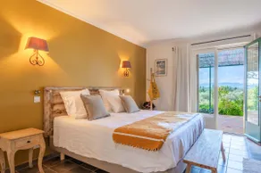 Le Mas Elaïa, votre havre familial avec piscine privée - Image 5