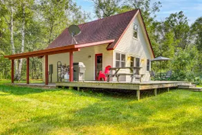 Riverside Retreat in Crosby: Pet Friendly! - Image 2