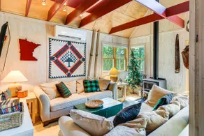 Riverside Retreat in Crosby: Pet Friendly! - Image 4