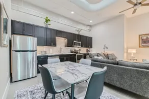 Golden Getaway | Spacious 2BR | Walk to Trails - Image 3