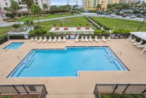 Completely Renovated 1BR Condo |Grand Caribbean W - Image 2