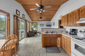 Whitlock Cabin at Rim Shoals - Image 2