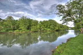 Ocoee River Retreat Water Front Deck on Water - Image 2