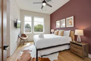 Tennessee Whiskey Townhome | Rooftop Views - Image 3