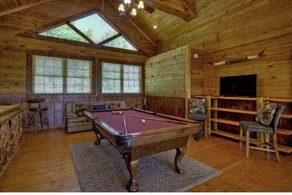 Fox Run Lodge - Image 5