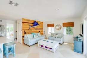 Walk to Beach: Waterfront Home in Marathon! - Image 4