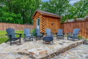 Monkey Island Lodge - 4B/2BA Log Cabin - Lake View - Image 3