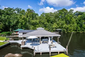 On The Rocks-Sleeps 17, 2 Master Suites, + More! - Image 4
