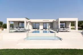 Caelum Villa with Heated Pool, By Hellocrete - Image 2