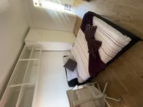 Le Petit Rosier apartment near Paris - Image 4