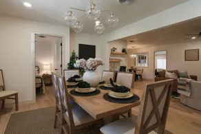 The Luxe Raider 6 Bedroom - Image 3