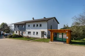 Zimis Hofnest - Image 2