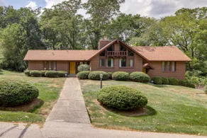 Retro Ohio Home on 1-acre Property - Image 2
