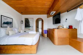 Wellness Villa • Sauna, Cold Plunge • Bambu Gym - Image 3