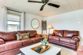 Lakefront Cabin w/ Patio in Havana! - Image 5
